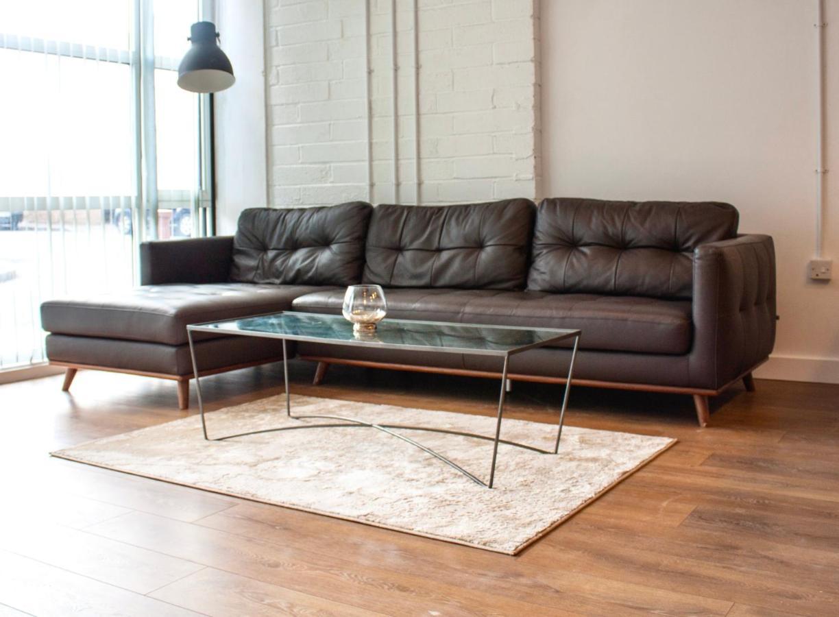 Spacious Industrial Style Apartment Londen Buitenkant foto
